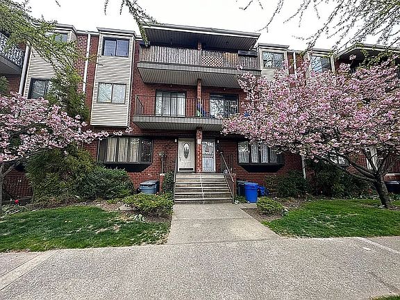 2nd image of 2811 E 26th St APT 2B