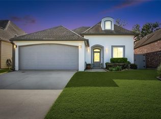 5433 Hidden Ridge Ln, Baton Rouge, LA 70816