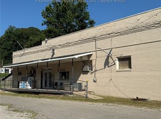 31 Fork Creek Rd, Nellis, WV 25142