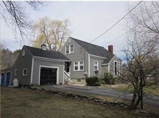 42 Middle Rd, Falmouth, ME 04105