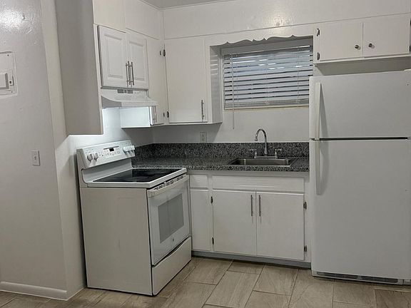 4th image of 732 S J St #2