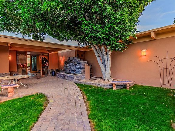 3rd image of 4815 E Moonlight Way