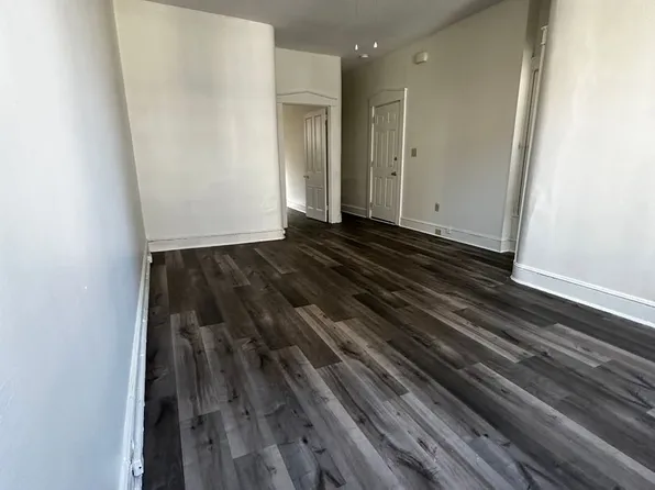 356 N Queen St, Lancaster, PA 17603