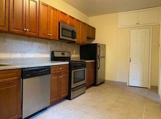29-10 Astoria Blvd #A, Astoria, NY 11102
