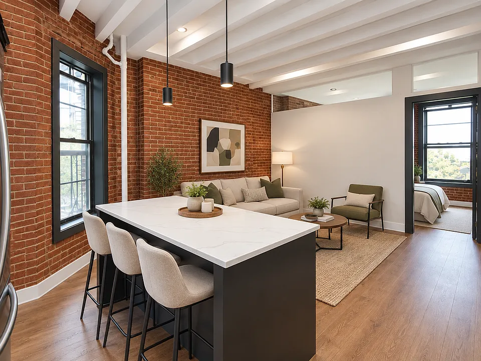 252 Mott St #13/14