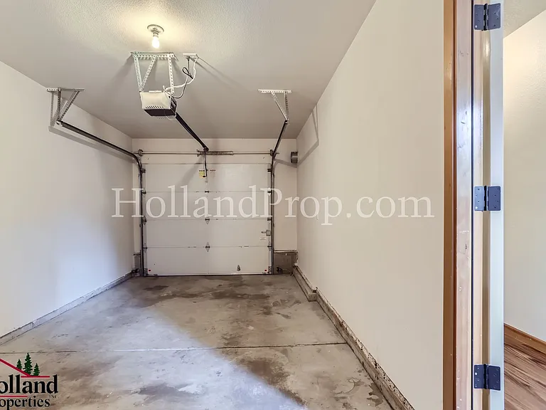 6547 SE Woodstock Blvd — Photo 27