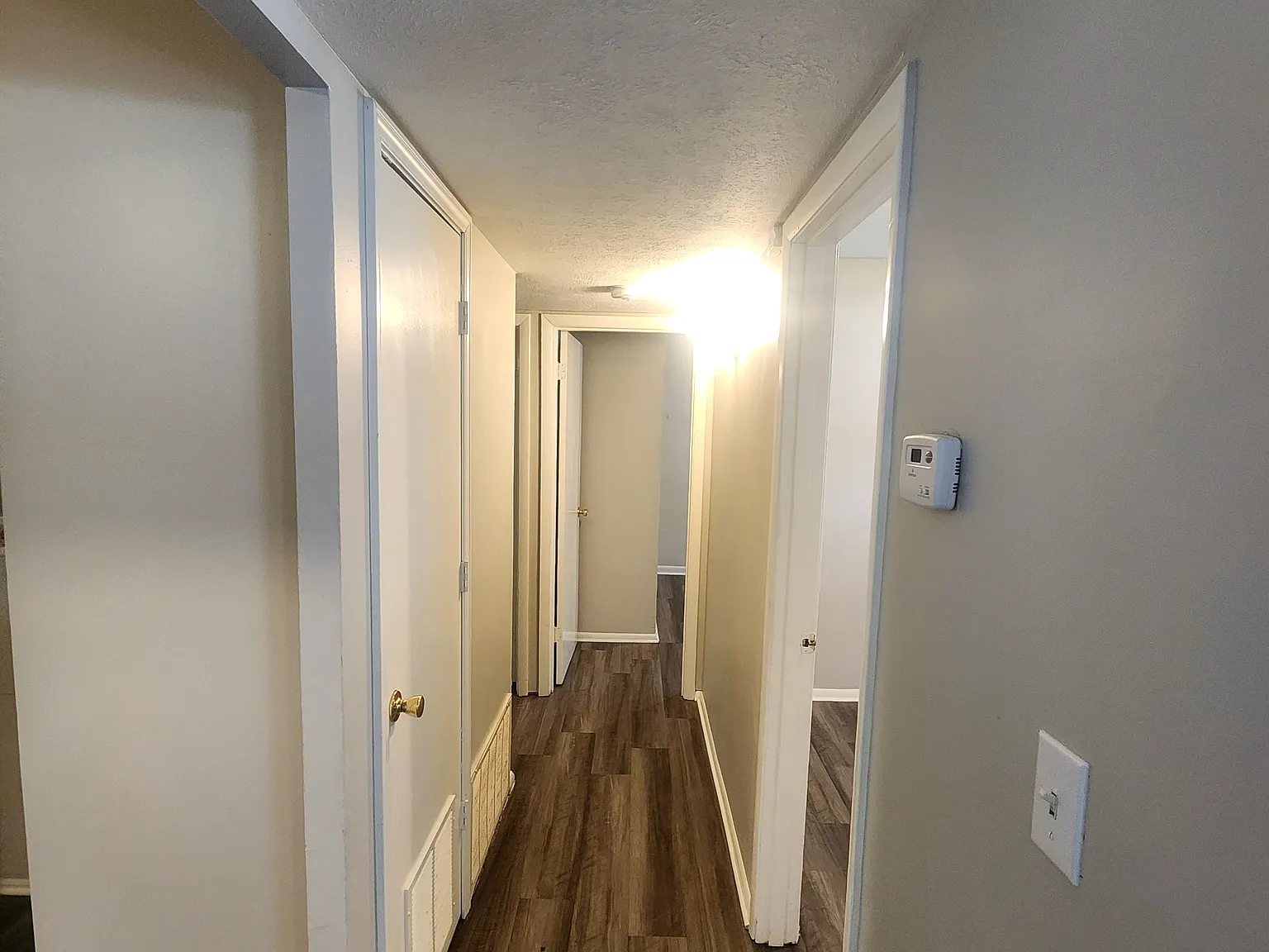 3 bed, 925 sqft, $1,495 — Photo 4