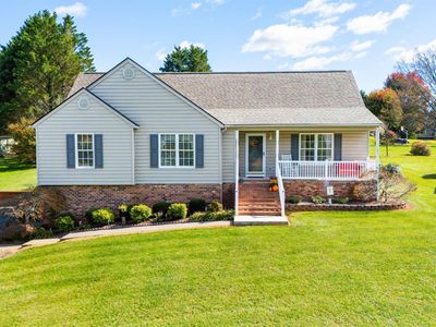 1240 Meadow Down Dr, Forest, VA, 24551