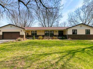 7 Chrisop Ct, Colona, IL 61241