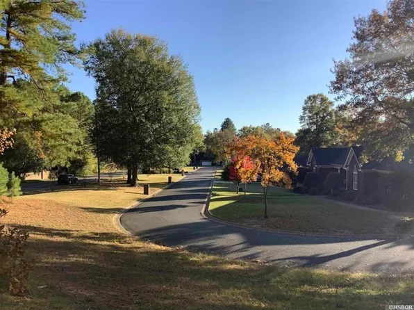 Saint Charles Cir, Hot Springs National Park, AR 71901