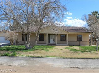 4430 Whitney St, Moapa Valley, NV 89021