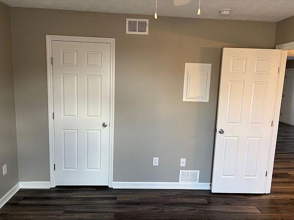 4th image of 1041 Brandy Ln #10