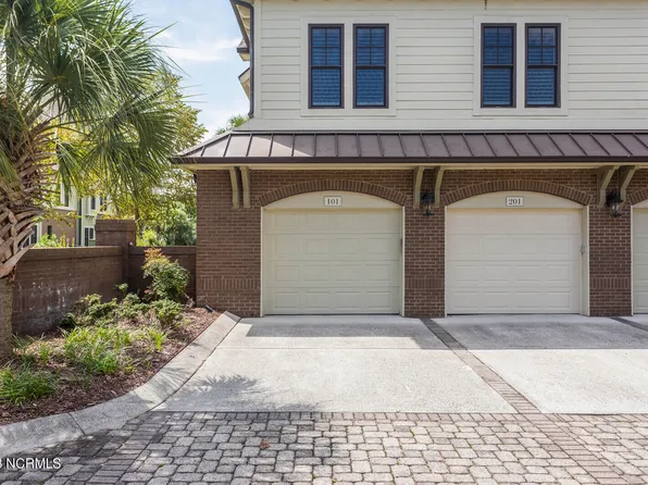 550 Grande Manor Court #101, Wilmington, NC 28405