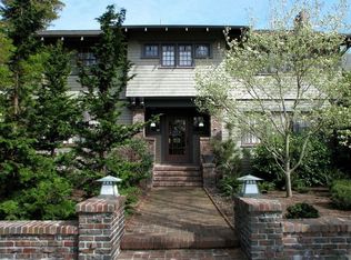 609 C St, Petaluma, CA 94952