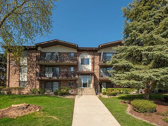 3rd image of 5219 James Ln #1611
