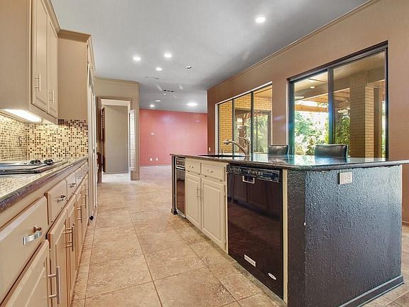 5th image of 3312 Emily Dr