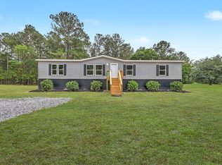 123 Tundra Ln, Ridgeville, SC 29472