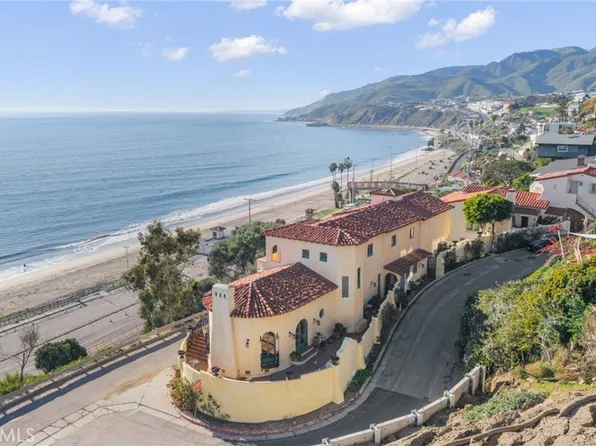 17501 Castellammare Dr, Pacific Palisades, CA 90272
