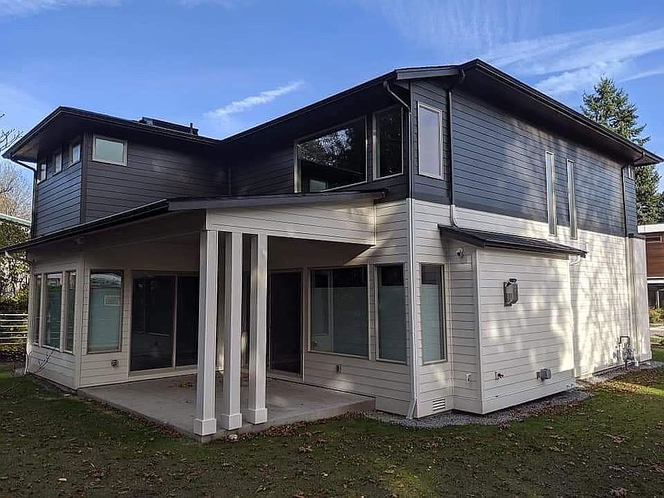 2nd image of 7545 23rd Ave NE