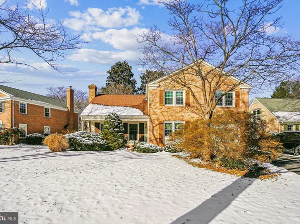 9537 Whetstone Dr, Montgomery Village, MD 20886