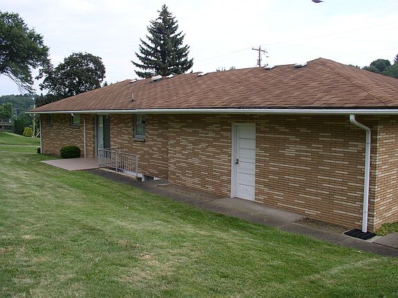 Back of House73X33 1/2X25