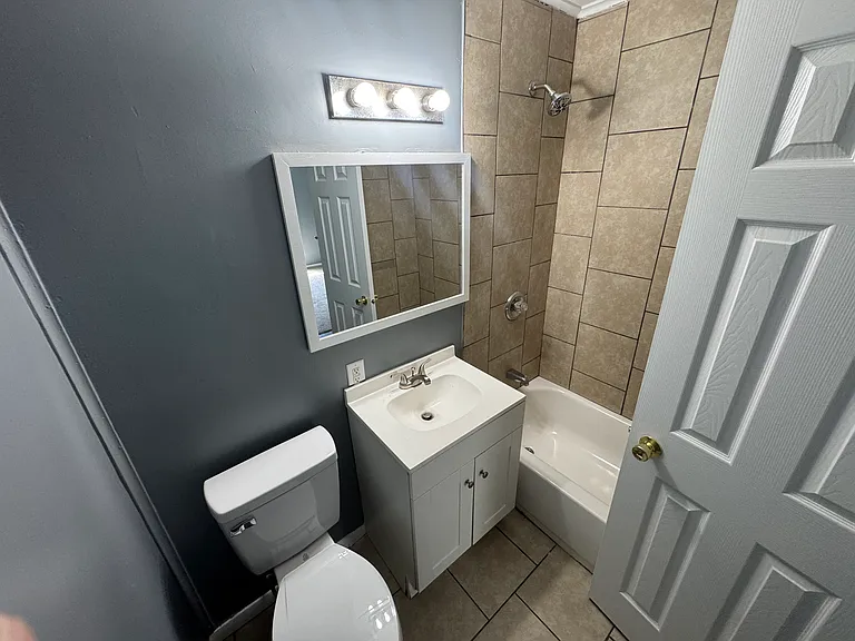 6019 Sunwood Dr — Photo 9