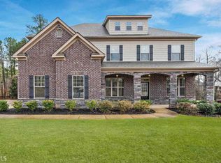 6864 Louis Dr, Locust Grove, GA 30248