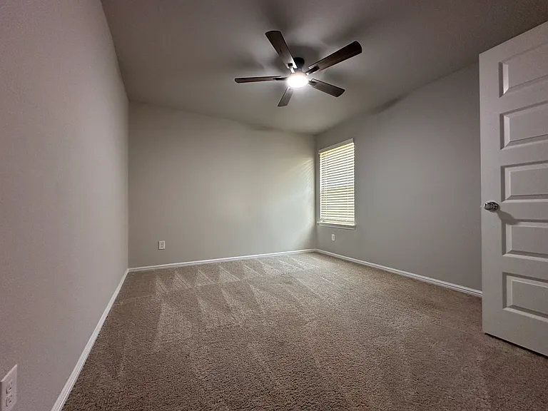 2516 Rambling Rd — Photo 17
