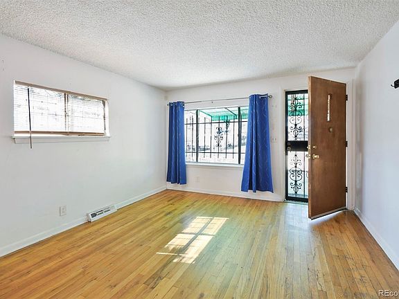 5th image of 468 S Lowell Blvd