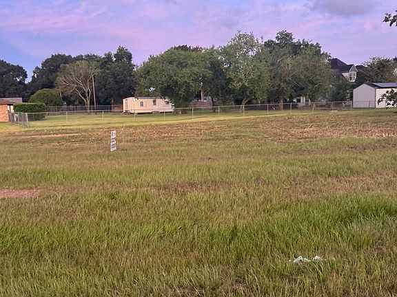 3rd image of 35 State Highway 288