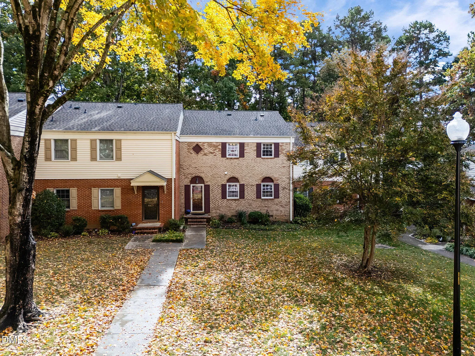 3 bed, 3.0 bath, $2,175 — Photo 1
