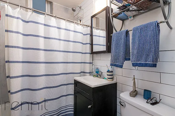 Rented by Rennit Inc. | media 33