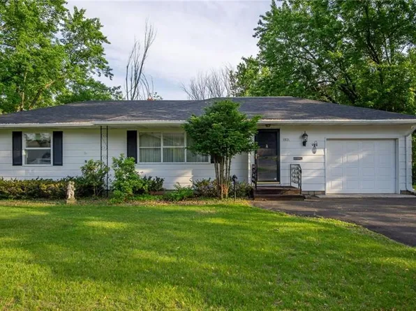 1521 Rudolph Court, Eau Claire, WI 54701