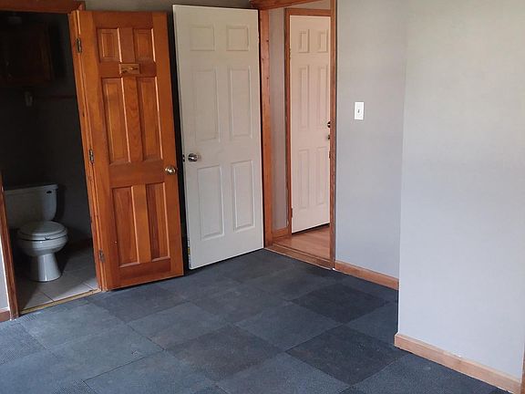 Master bedroom with full bath stand up shower Freshly painte