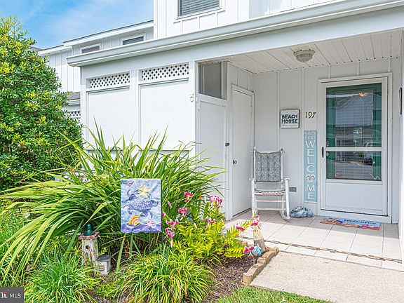 4th image of 38421 Cardinal Ln Unit 197