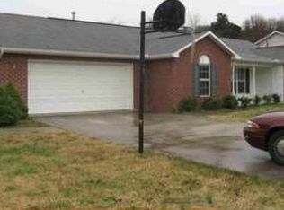 8019 Phyllis Ln, Knoxville, TN 37938