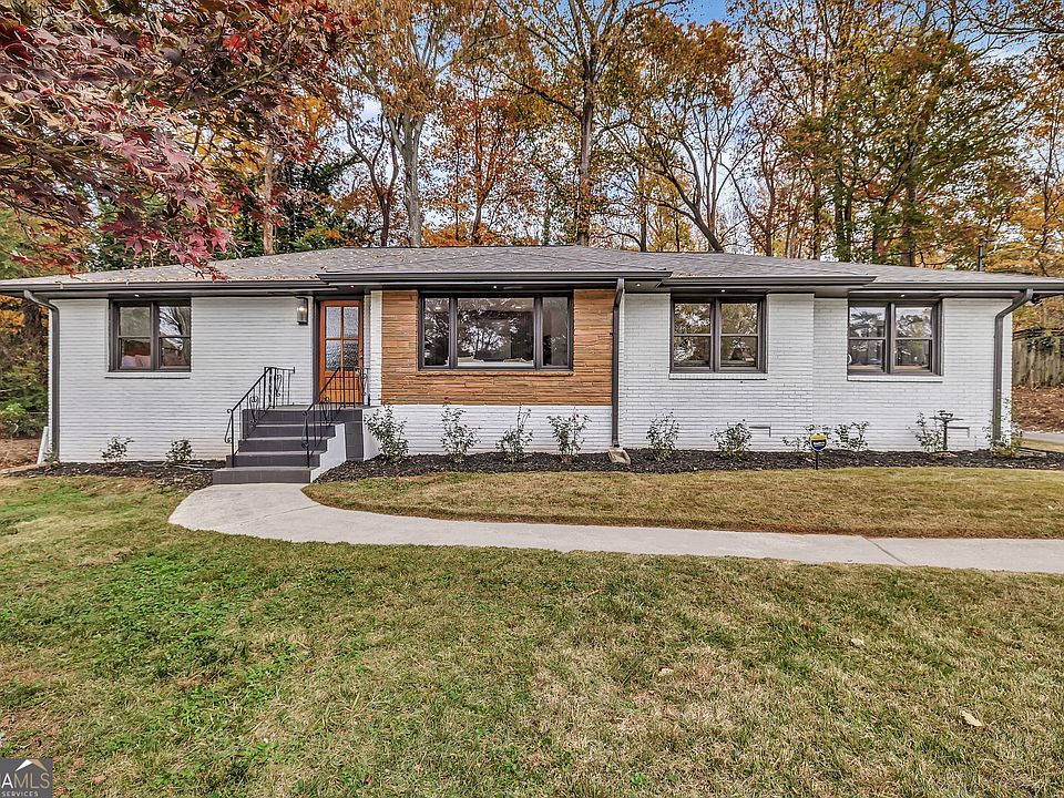 1st image of 1306 Poplarcrest Cir SE