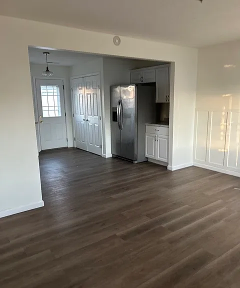 1819 Highland Dr N — Photo 15