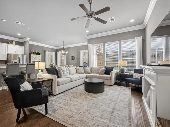 5978 Kansas St, Houston, TX 77007
