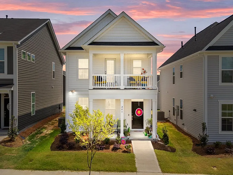 241 Pear Blossom Pkwy — Photo 19