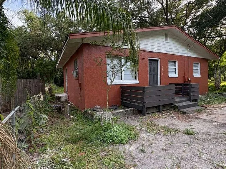 5036 College Dr — Photo 12