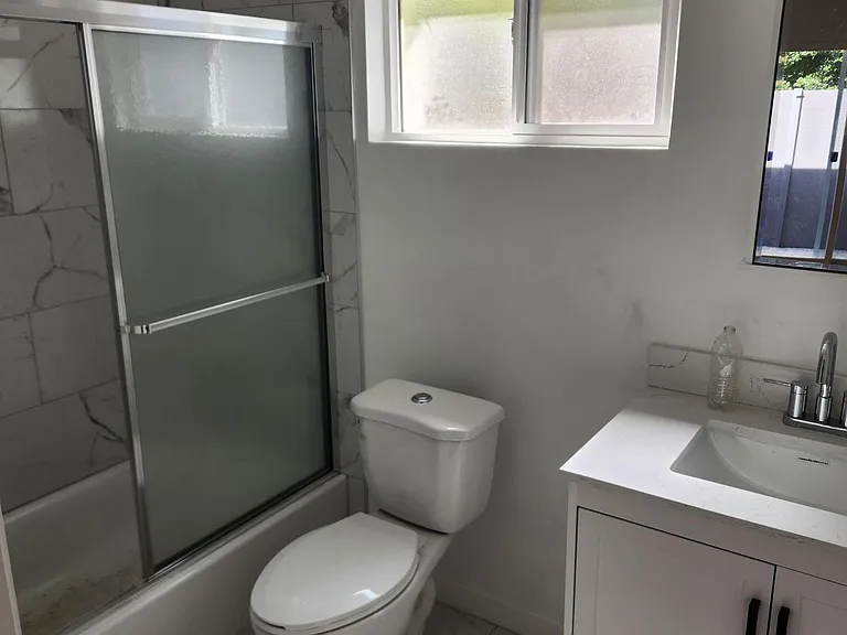 9807 Peach Ave — Photo 21