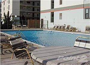 pool[1]