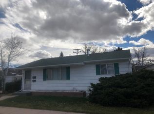 715 W 31st St, Cheyenne, WY 82001