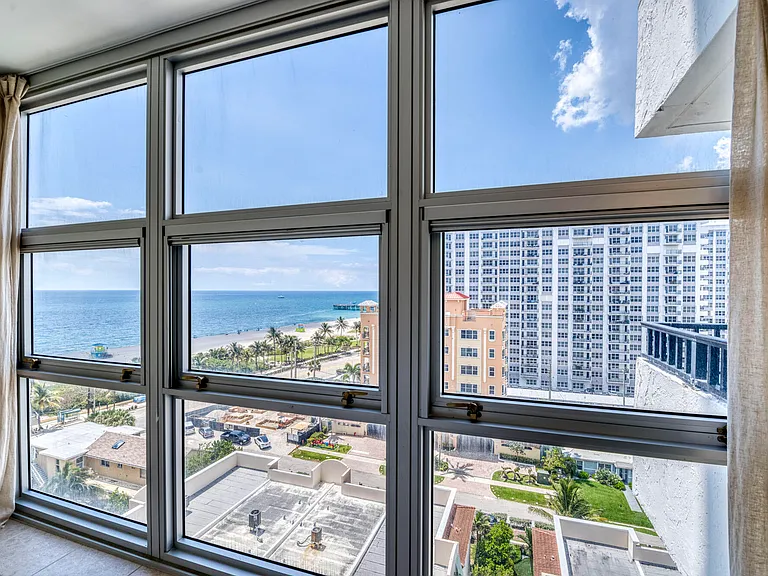 525 N Ocean Blvd #1215 — Photo 11