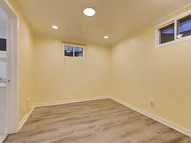 34 N Garland Ave — Photo 6