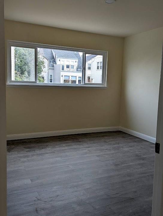 1st image of 466 23rd Ave #3