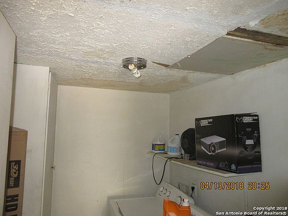 5th image of 6828 Neston Dr