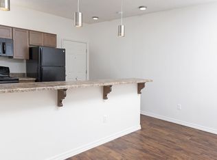 Market Street, Springfield, MO 65807