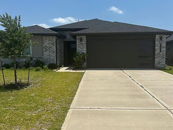 2nd image of 29610 Ella Larchmont Ct
